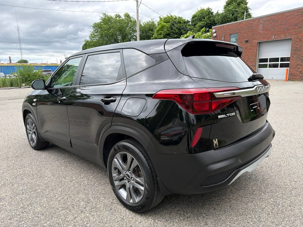 Certified 2023 Kia Seltos LX AWD/4WD image 4
