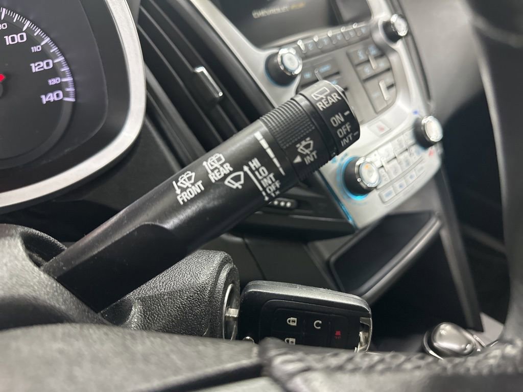 Used 2017 Chevrolet Equinox LT w/ Convenience Package image 36