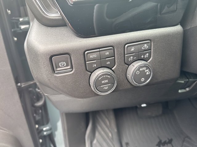 New 2026 Chevrolet Silverado 1500 LT w/ Z71 Off-Road Package image 3