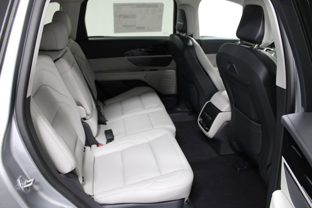 New 2026 Lincoln Nautilus Premier image 31