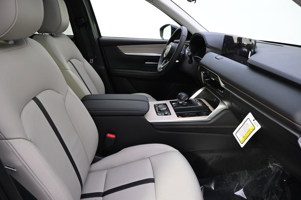New 2026 MAZDA CX-90 3.3 Turbo w/ Preferred Package image 16