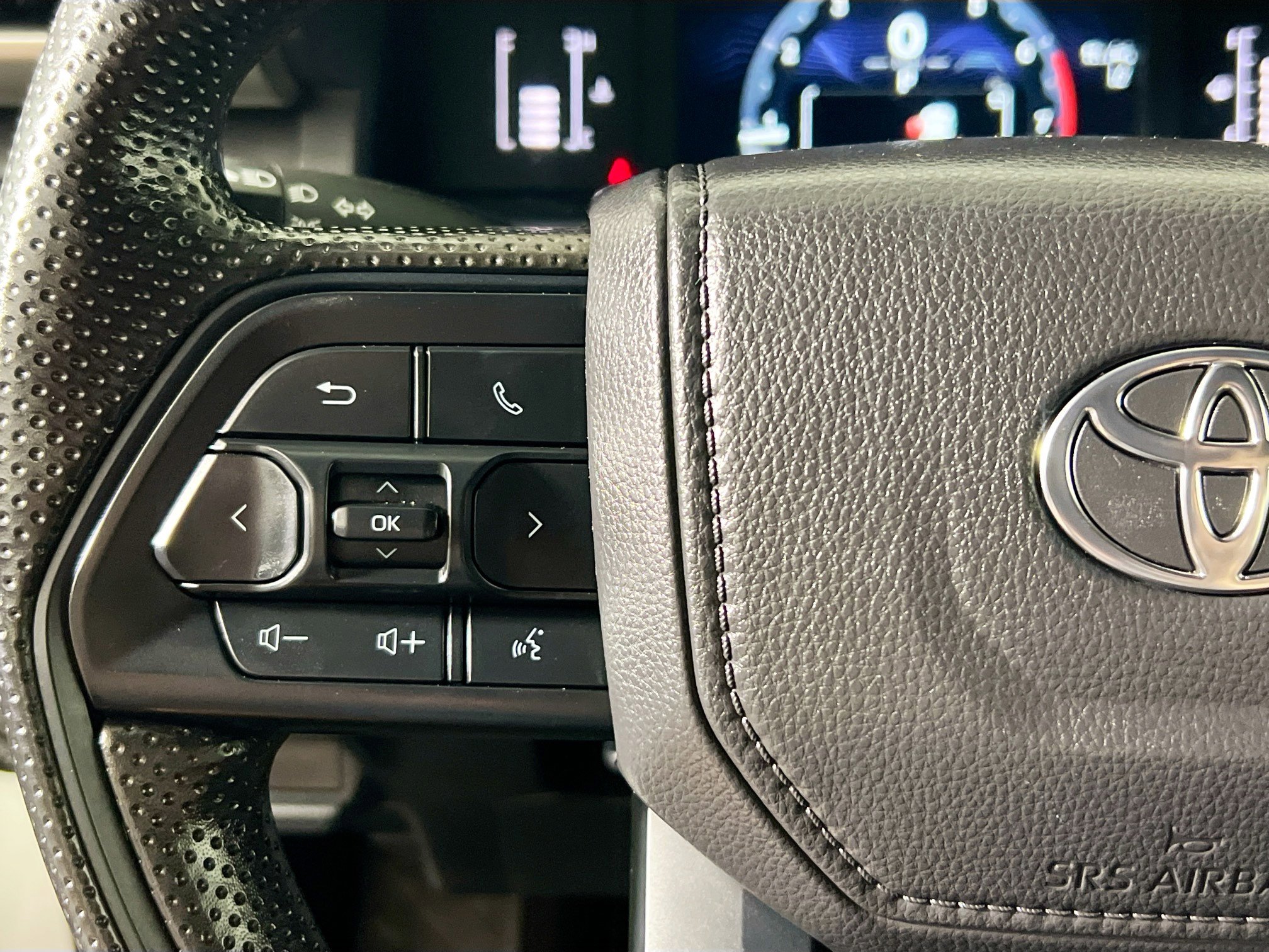 Used 2024 Toyota Tacoma SR w/ Towing Package image 12