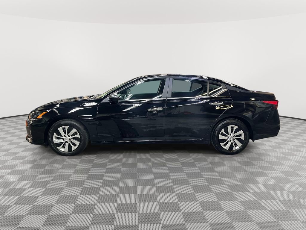 Used 2025 Nissan Altima 2.5 S image 6