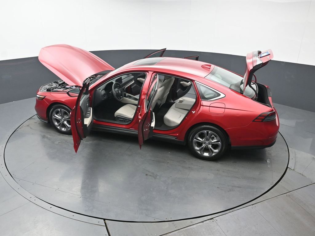 Certified 2023 Honda Accord EX image 46