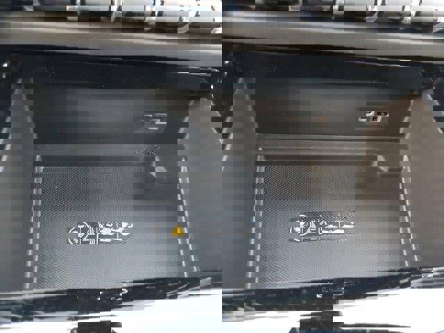 New 2026 GMC Yukon XL Elevation w/ Elevation Premium Package image 28