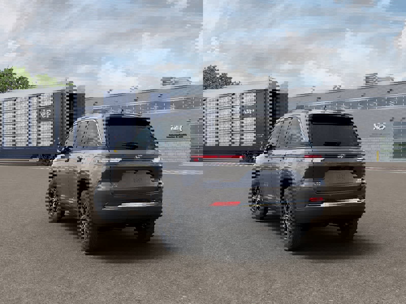 New 2025 Jeep Grand Cherokee Limited image 3