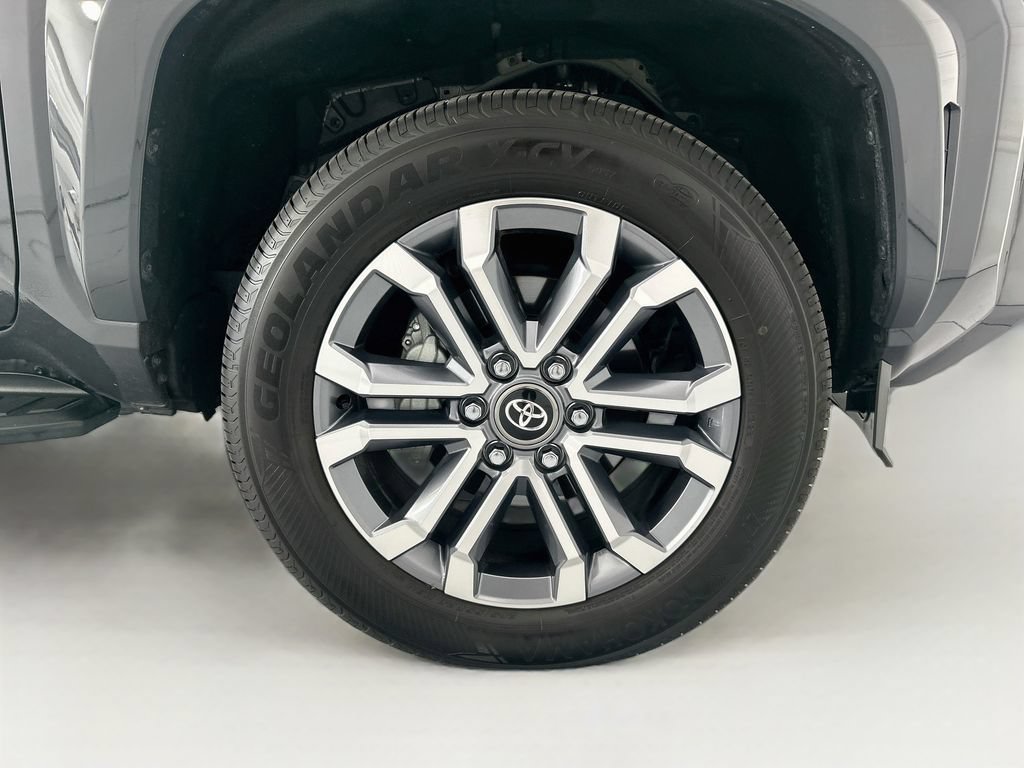 Used 2026 Toyota 4Runner Limited AWD/4WD image 31