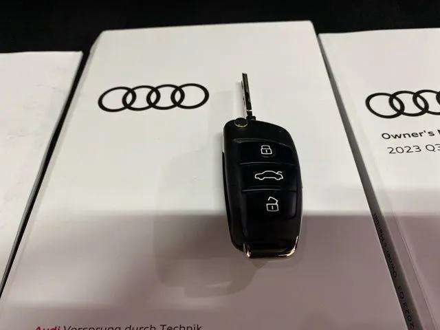 Used 2023 Audi Q3 2.0T Premium w/ Convenience Package AWD/4WD image 94