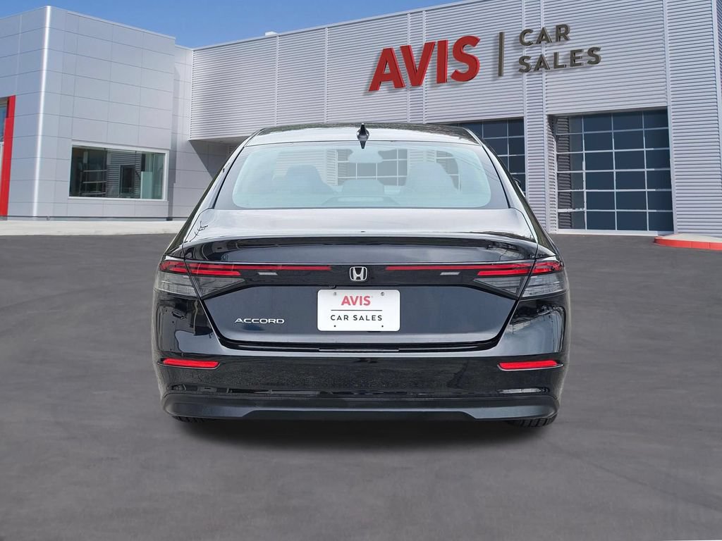 Used 2025 Honda Accord LX image 5
