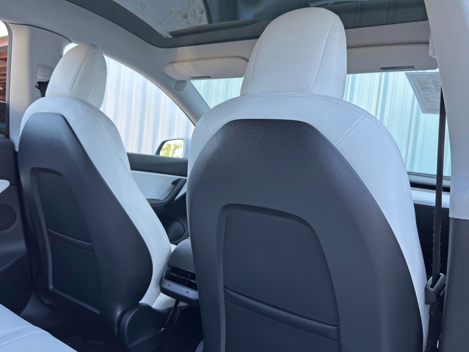 Used 2021 Tesla Model Y Long Range image 37