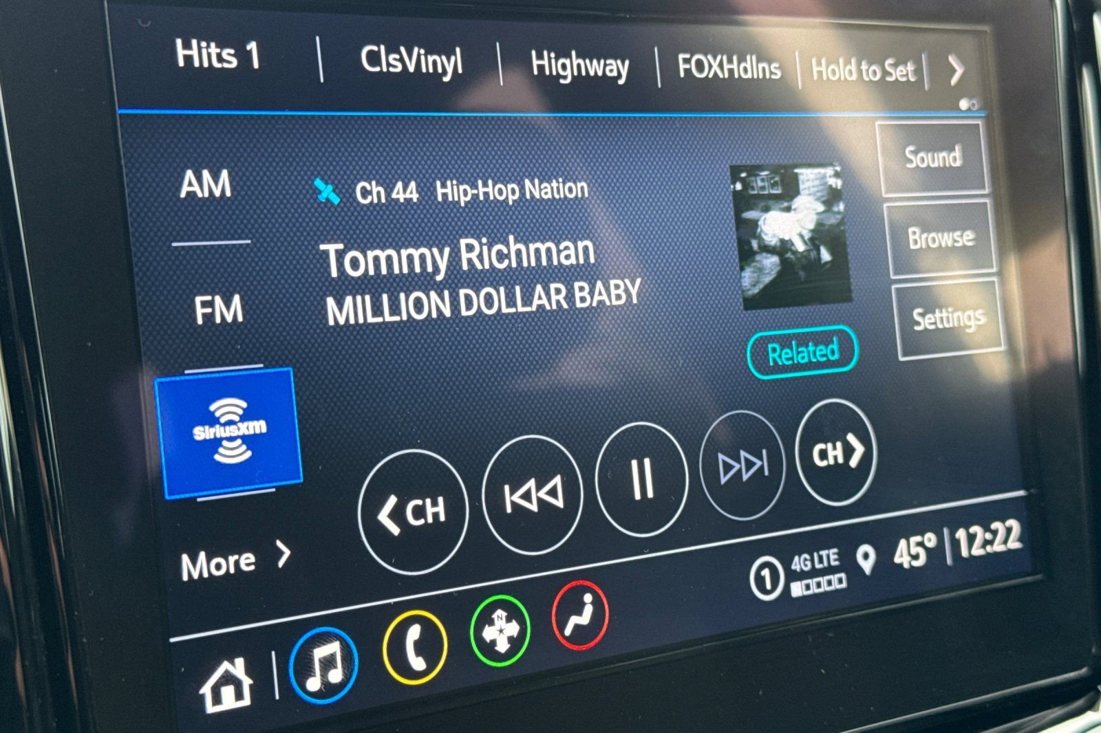 Certified 2022 Chevrolet Traverse LT w/ LPO, Floor Liner Package image 21