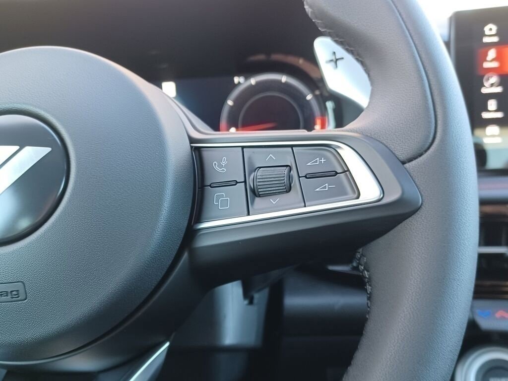 New 2024 Dodge Hornet R/T w/ R/T Blacktop Package image 32