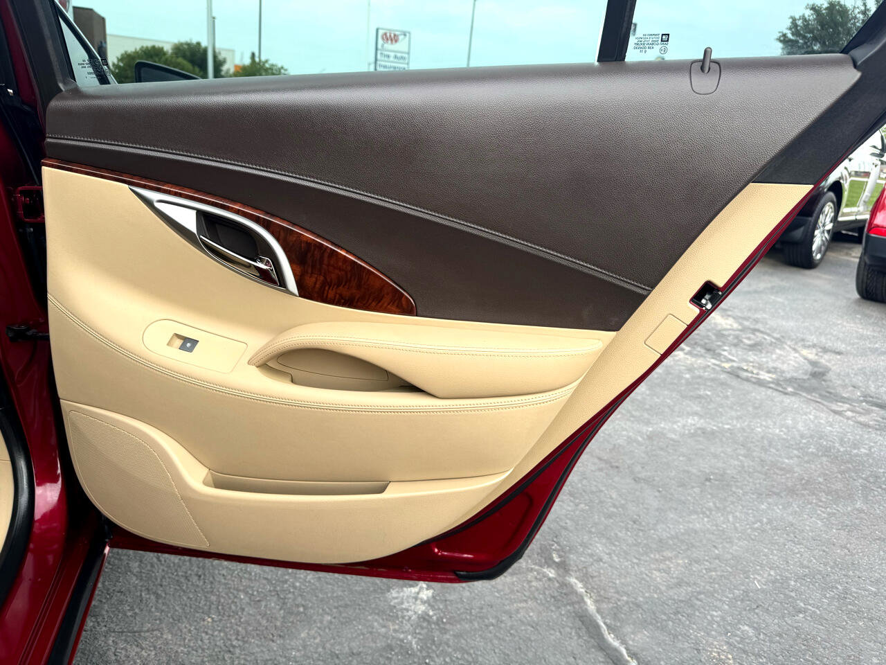 Used 2011 Buick LaCrosse CXL w/ Driver Confidence Package image 21