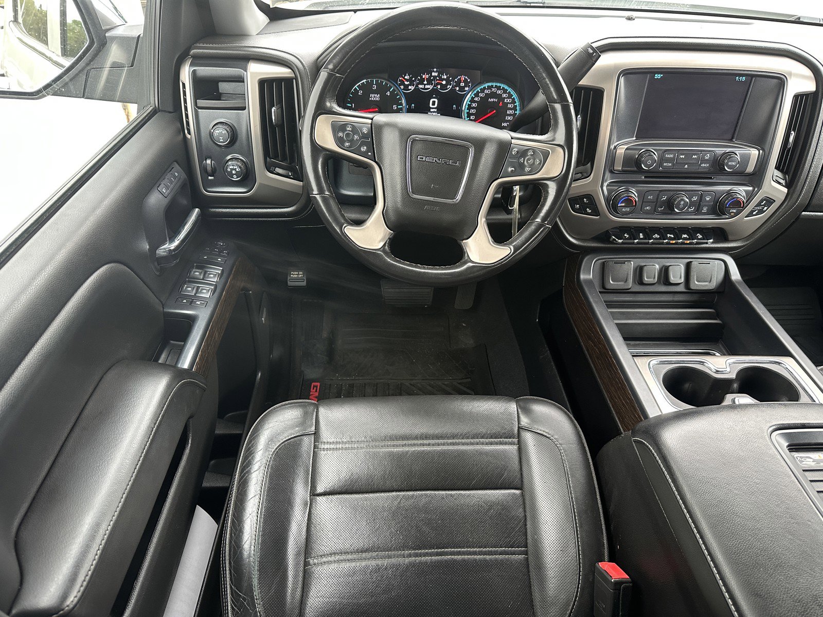 Used 2018 GMC Sierra 1500 Denali AWD/4WD image 25