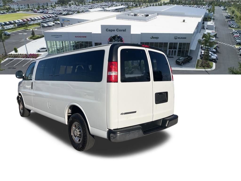 Used 2019 Chevrolet Express 3500 LT w/ LT Preferred Equipment Group RWD image 20