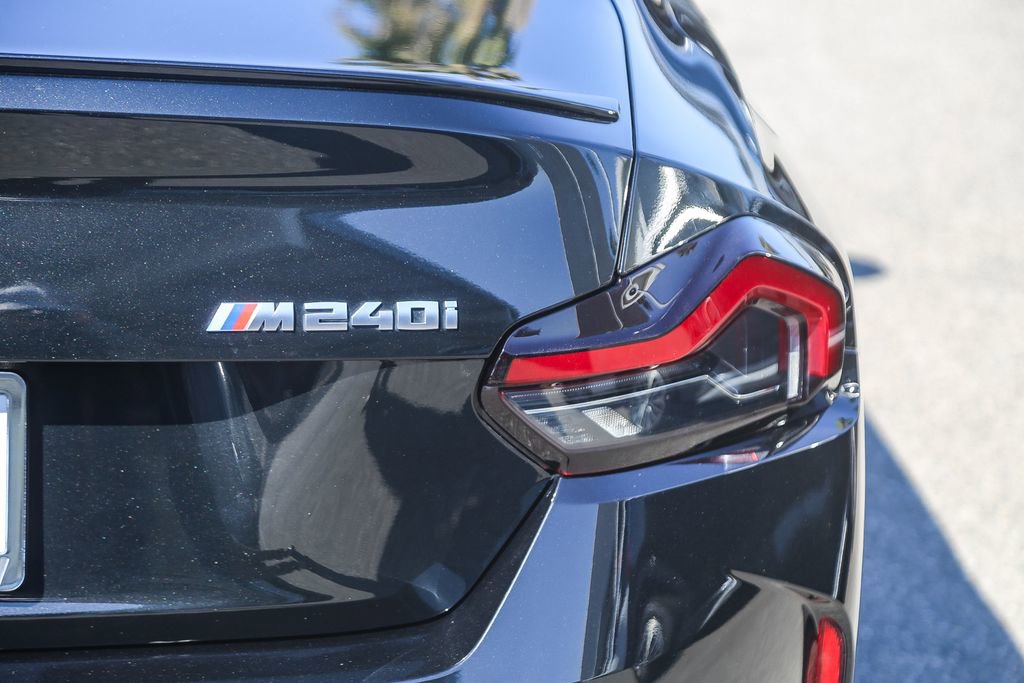 Used 2025 BMW M240i Coupe RWD image 7
