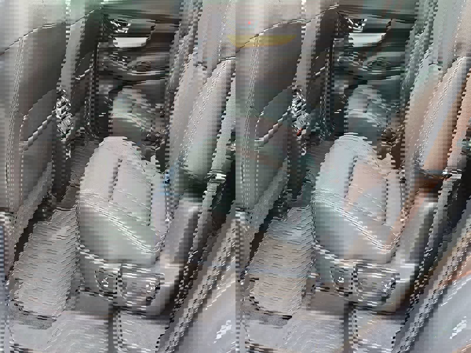 Used 2020 Subaru Ascent Limited w/ Technology Package image 20