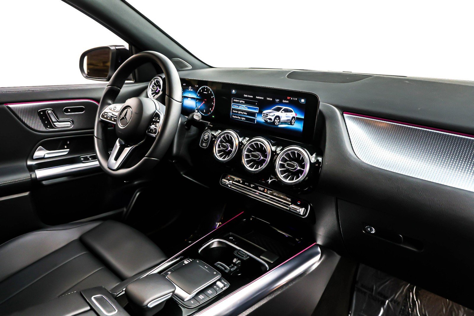 Used 2023 Mercedes-Benz GLA 250 image 17