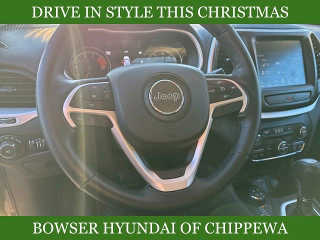 Used 2016 Jeep Cherokee Trailhawk w/ Comfort/Convenience Group image 4