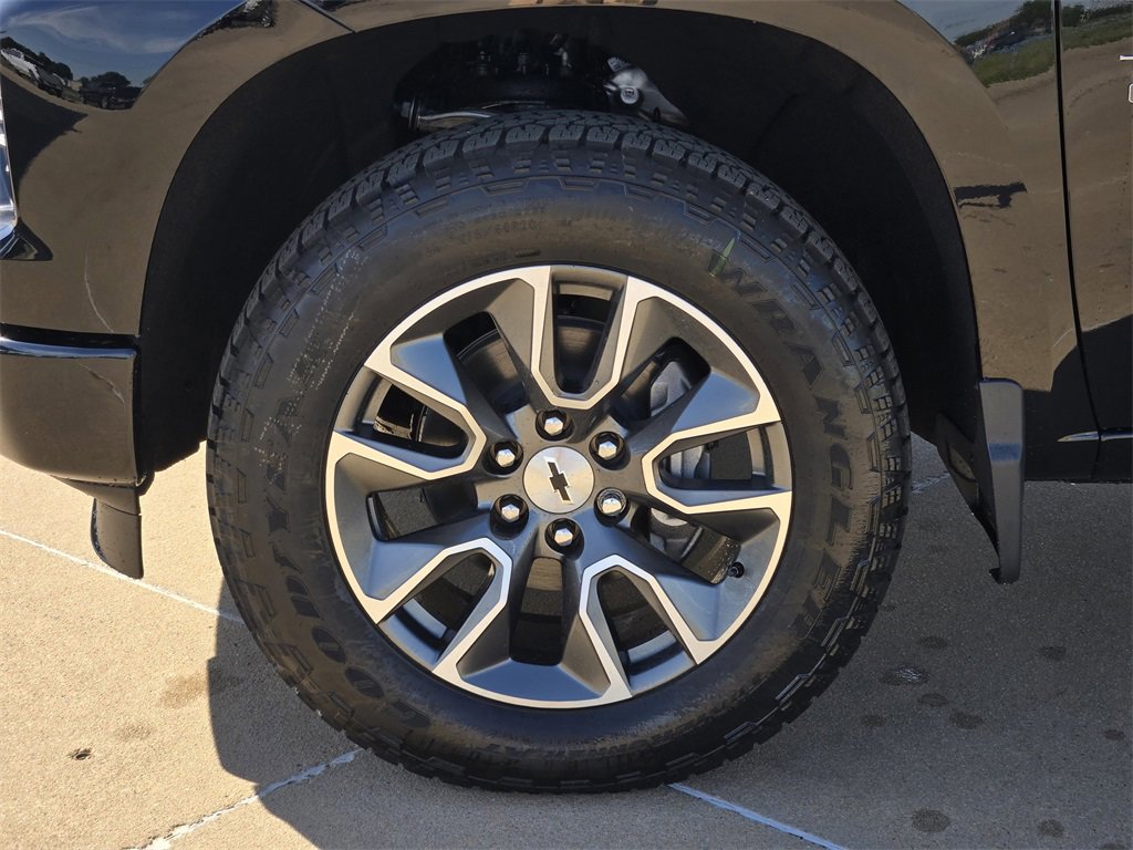 New 2025 Chevrolet Silverado 1500 RST image 18