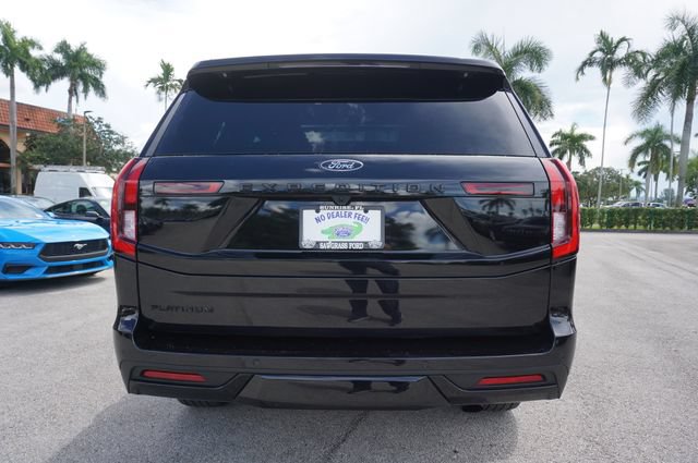 Used 2025 Ford Expedition Platinum w/ Stealth Performance Package AWD/4WD image 39