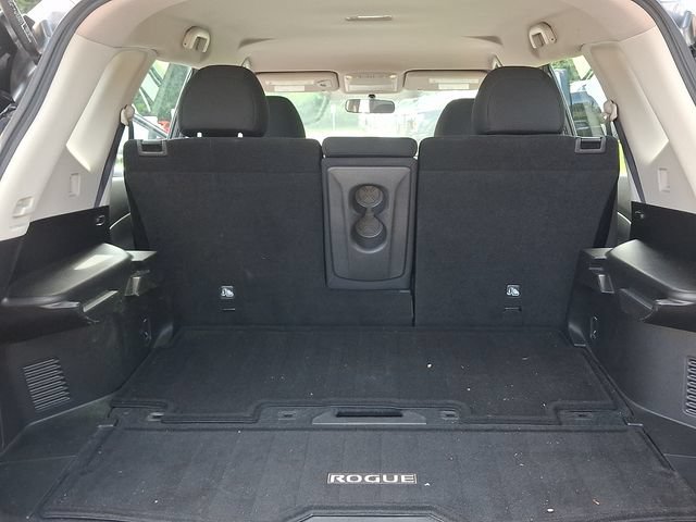 Used 2017 Nissan Rogue S AWD/4WD image 28