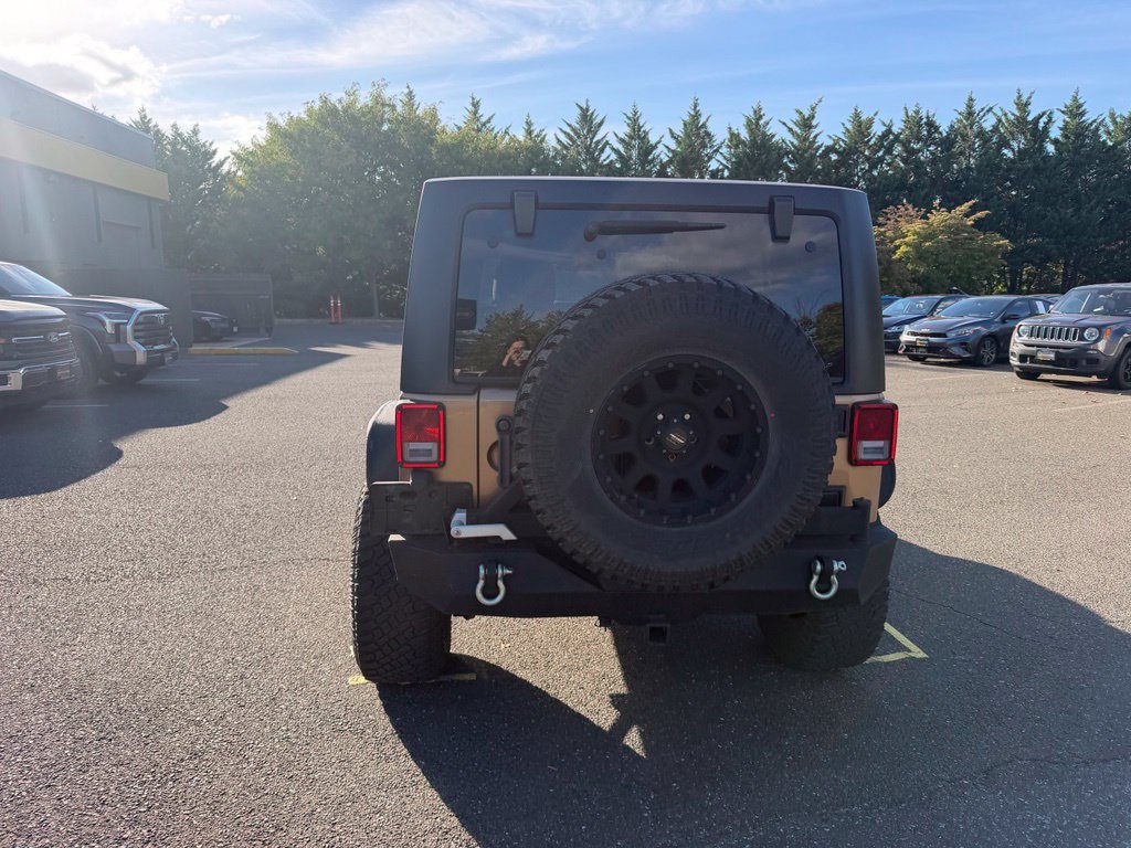 Used 2015 Jeep Wrangler Unlimited Sport w/ Quick Order Package 23S AWD/4WD image 7