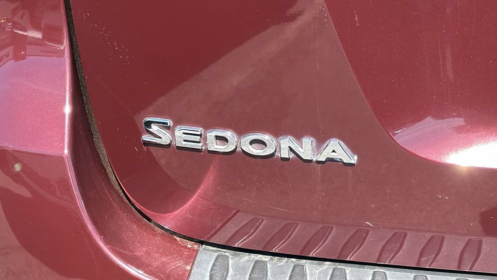 Used 2018 Kia Sedona SX Limited FWD image 12