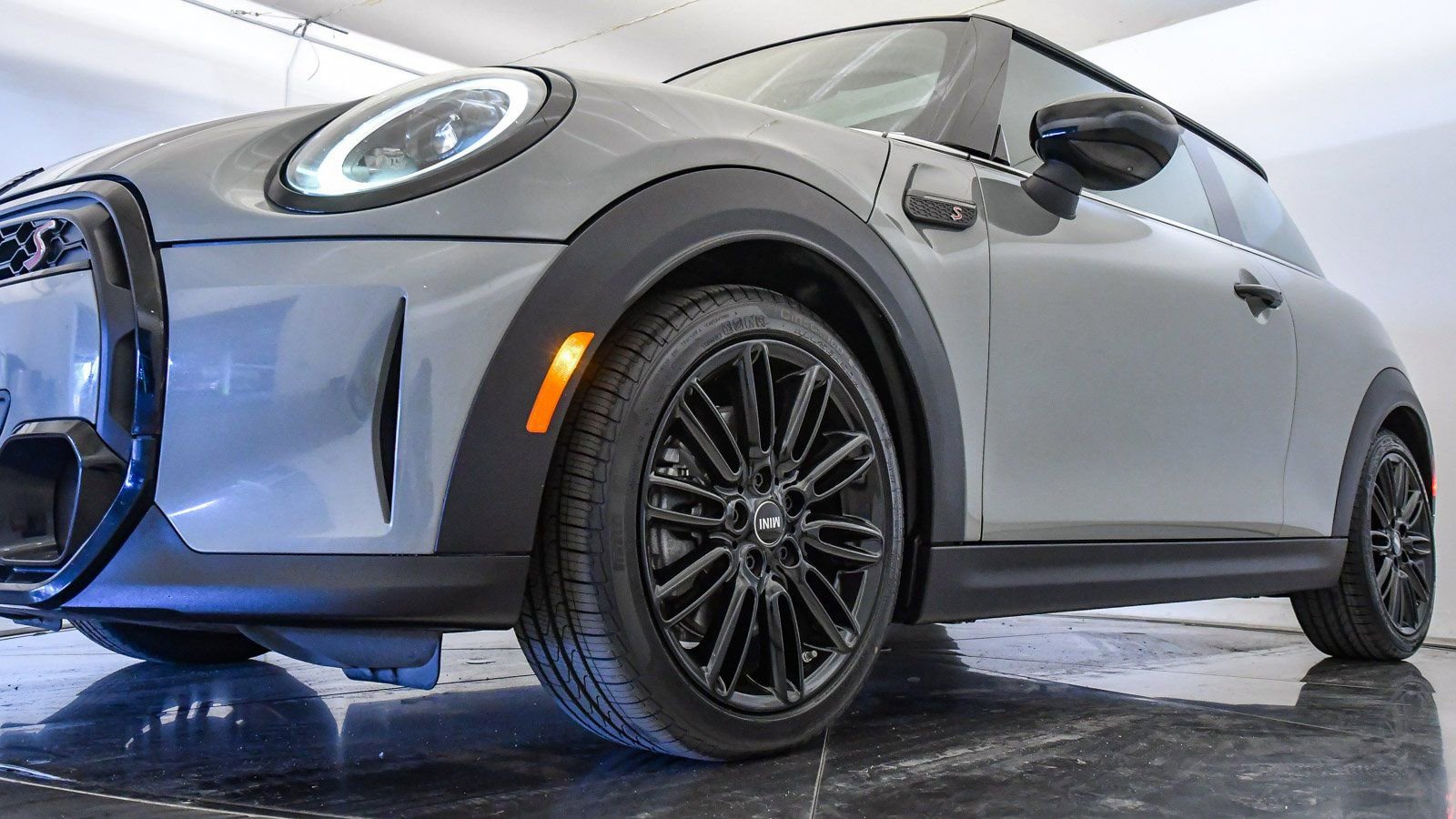 Certified 2023 MINI Cooper S image 10