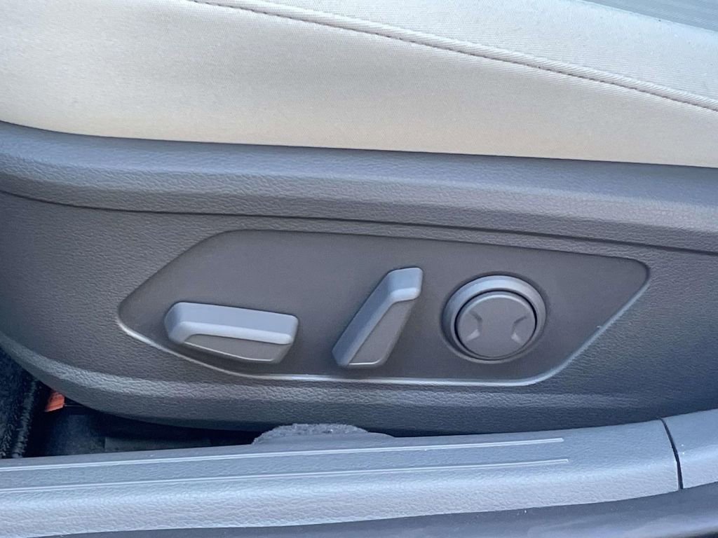 New 2026 Hyundai Sonata SEL FWD image 18