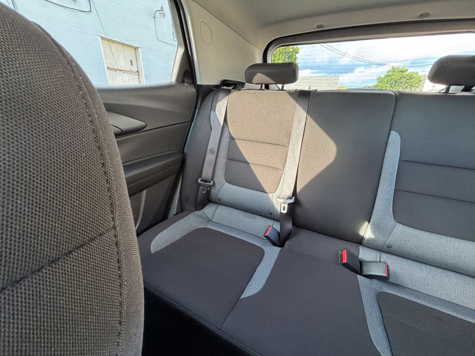 Used 2025 Chevrolet TrailBlazer LT FWD image 38