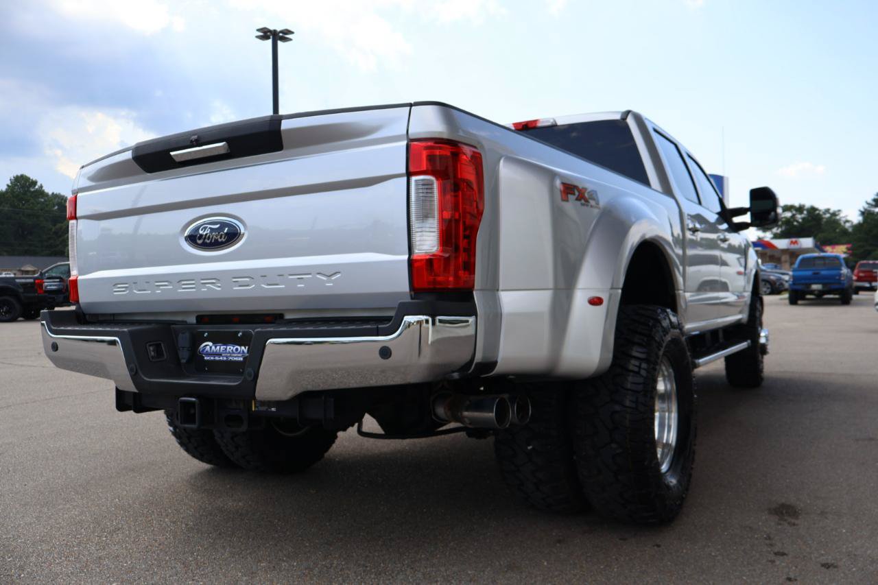 Used 2019 Ford F350 XLT w/ XLT Premium Package AWD/4WD image 6