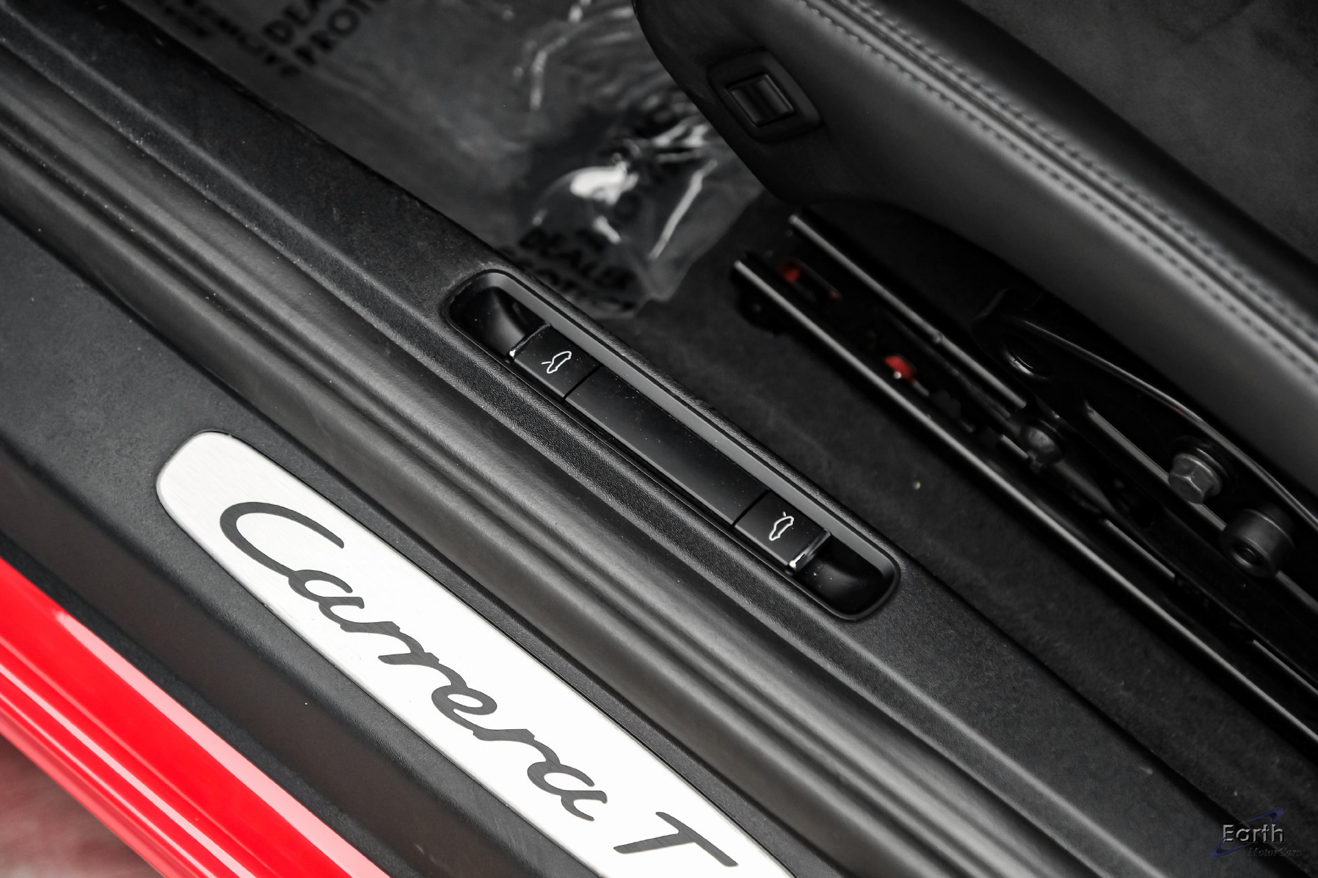 Used 2018 Porsche 911 Carrera T RWD image 40