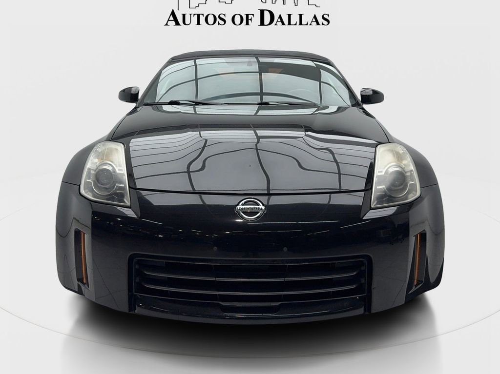 Used 2007 Nissan 350Z Grand Touring RWD image 4