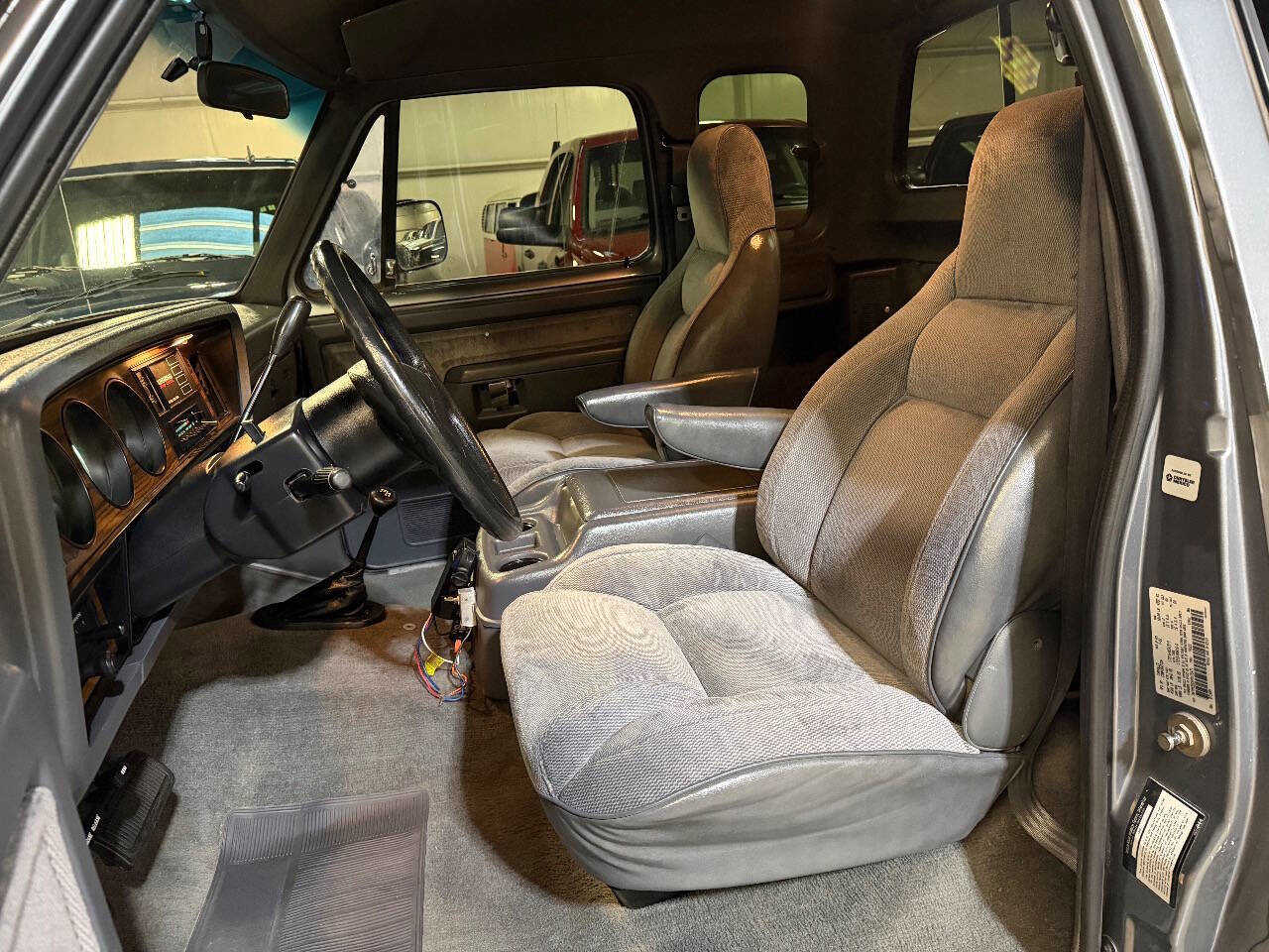 Used 1993 Dodge D/W Truck 350 image 7