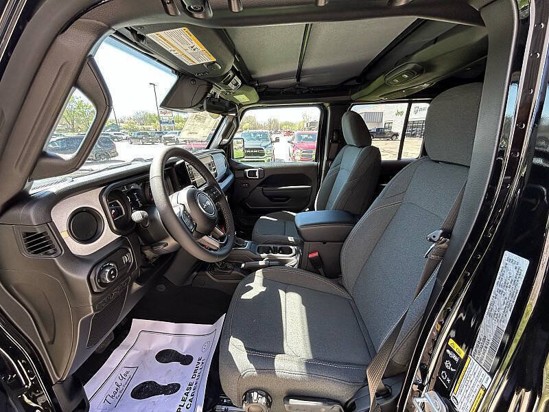New 2026 Jeep Gladiator Sport AWD/4WD image 99