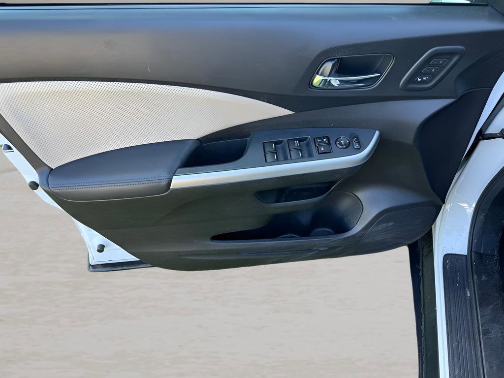 Used 2015 Honda CR-V Touring image 17