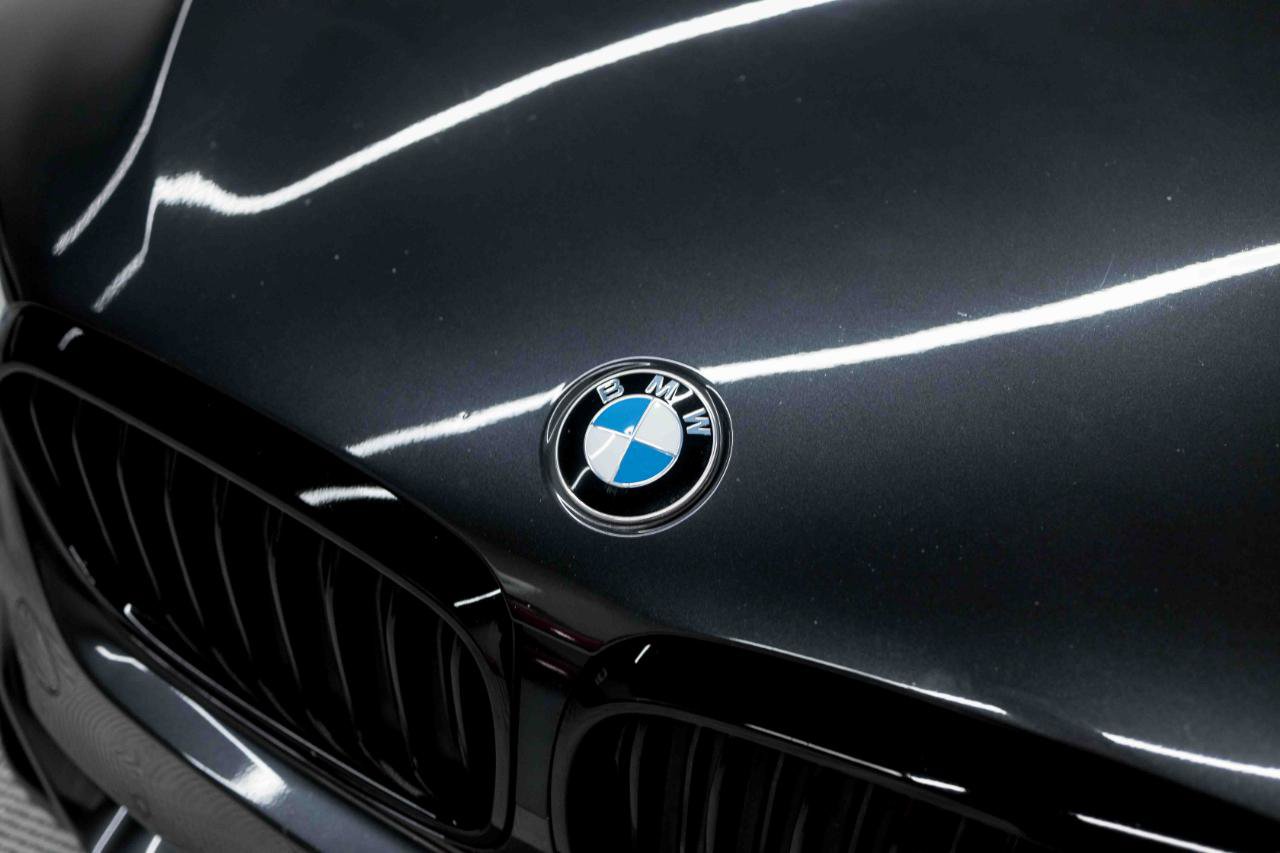 Used 2019 BMW 540i w/ M Sport Package RWD image 13