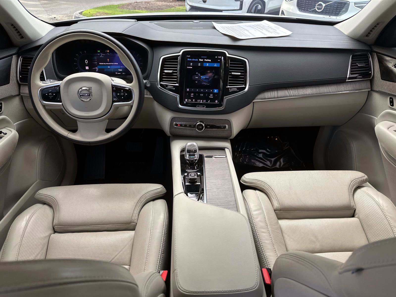 Certified 2023 Volvo XC90 B6 Ultimate w/ Protection Package Premier image 16