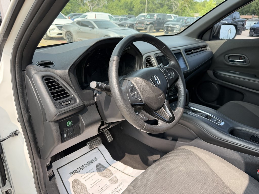 Used 2022 Honda HR-V Sport image 7