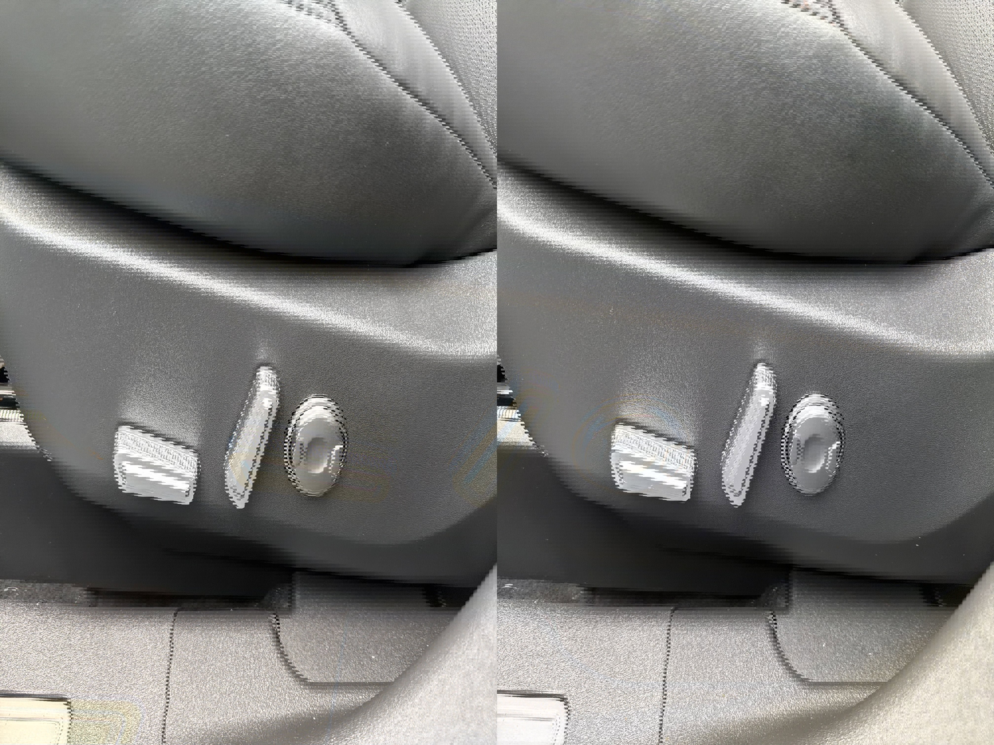 Used 2026 Lincoln Nautilus Premier w/ Jet Appearance Package image 10