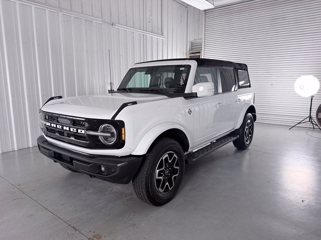 Used 2024 Ford Bronco Outer Banks