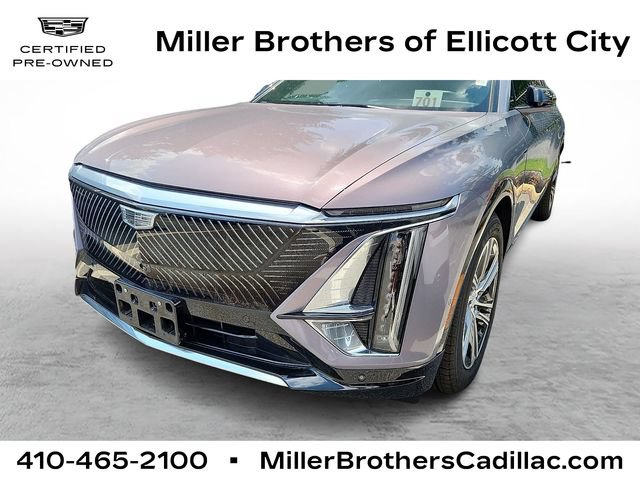 Certified 2024 Cadillac Lyriq Luxury AWD/4WD image 1