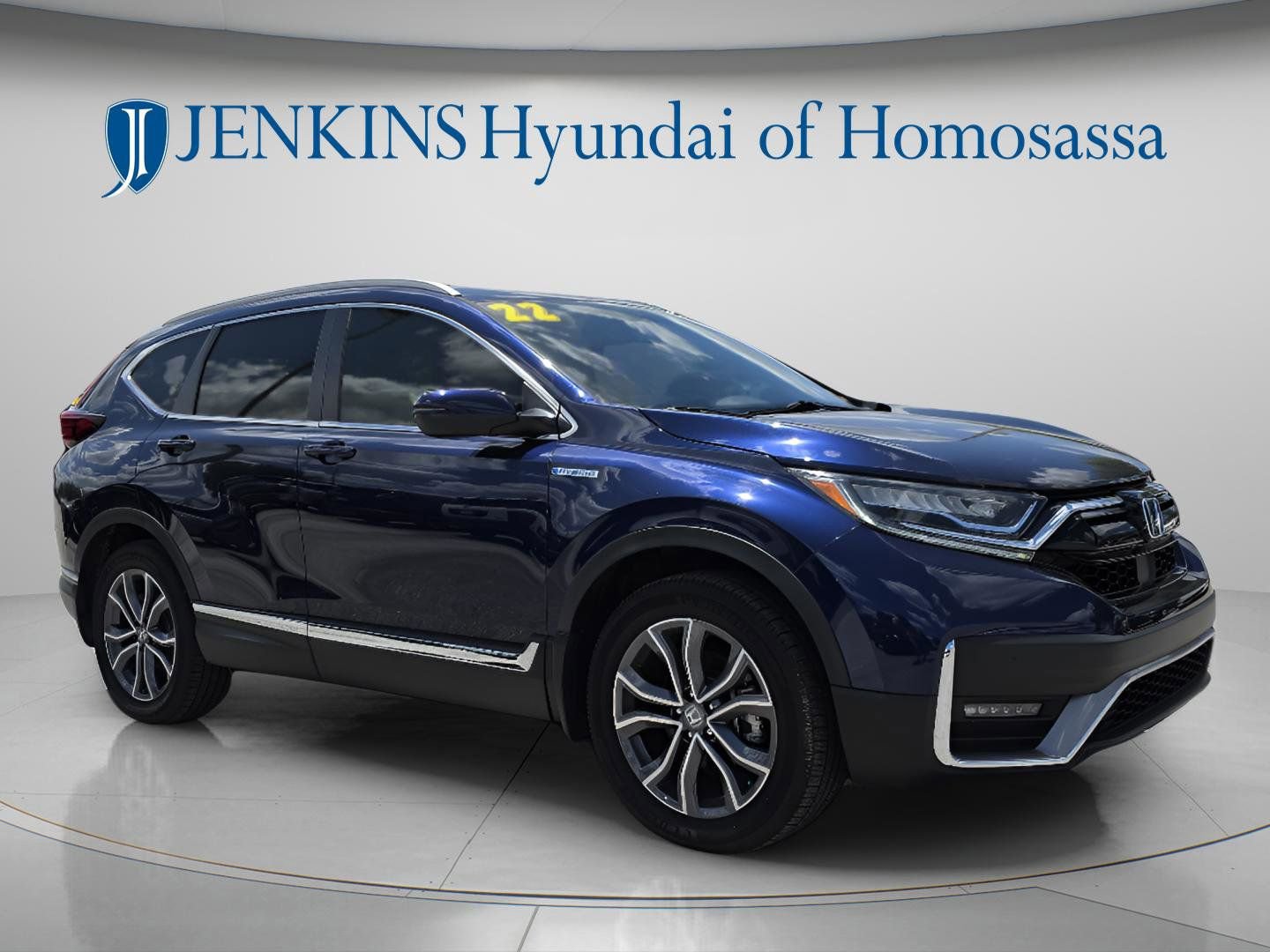 Used 2022 Honda CR-V Touring image 2