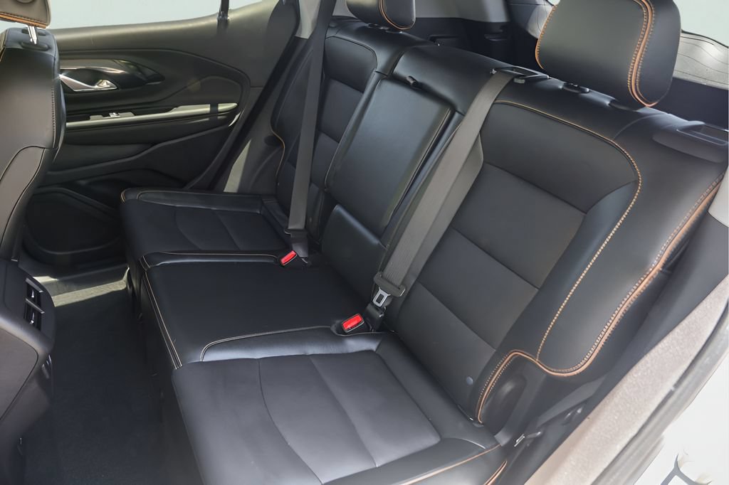 Used 2024 GMC Terrain AT4 w/ Infotainment Package II AWD/4WD image 26