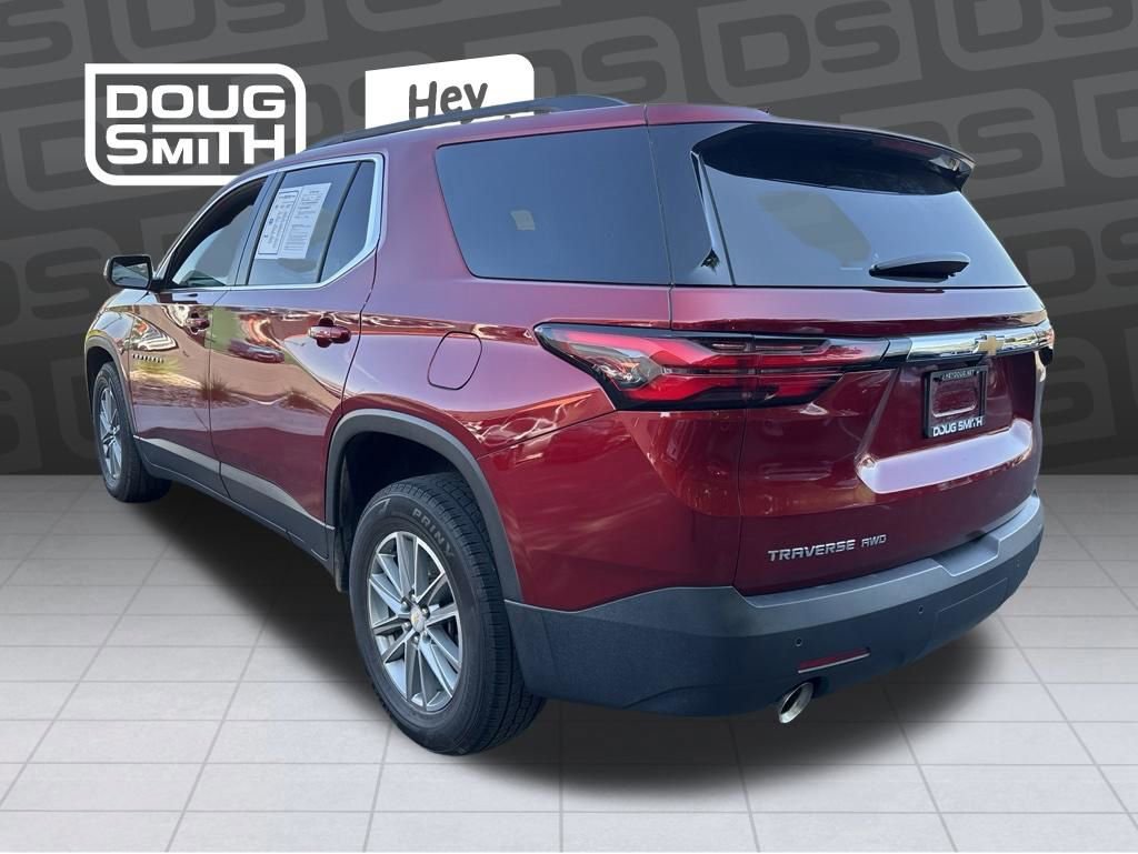 Used 2023 Chevrolet Traverse LT AWD/4WD image 2