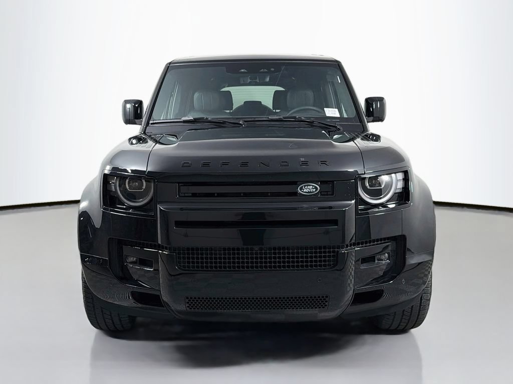 New 2026 Land Rover Defender 130 V8 AWD/4WD image 2