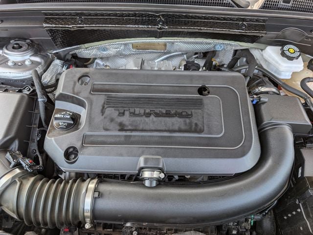 Used 2022 Buick Envision Essence w/ Technology Package I FWD image 30