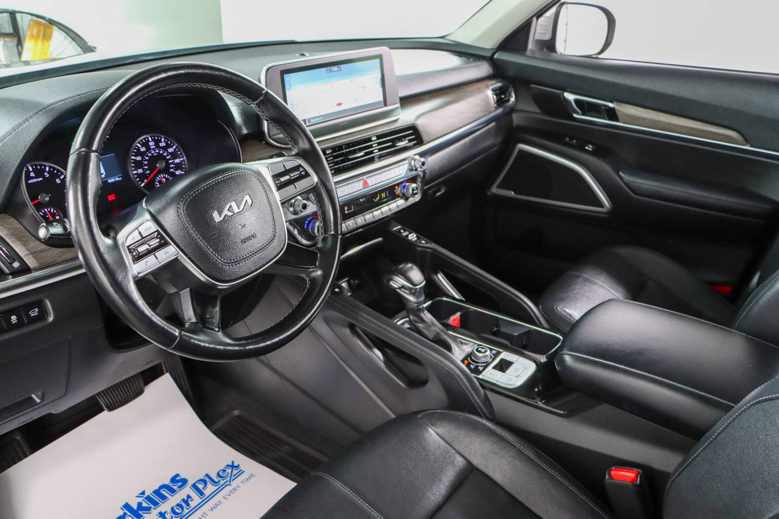Used 2022 Kia Telluride EX w/ EX Premium Package image 24