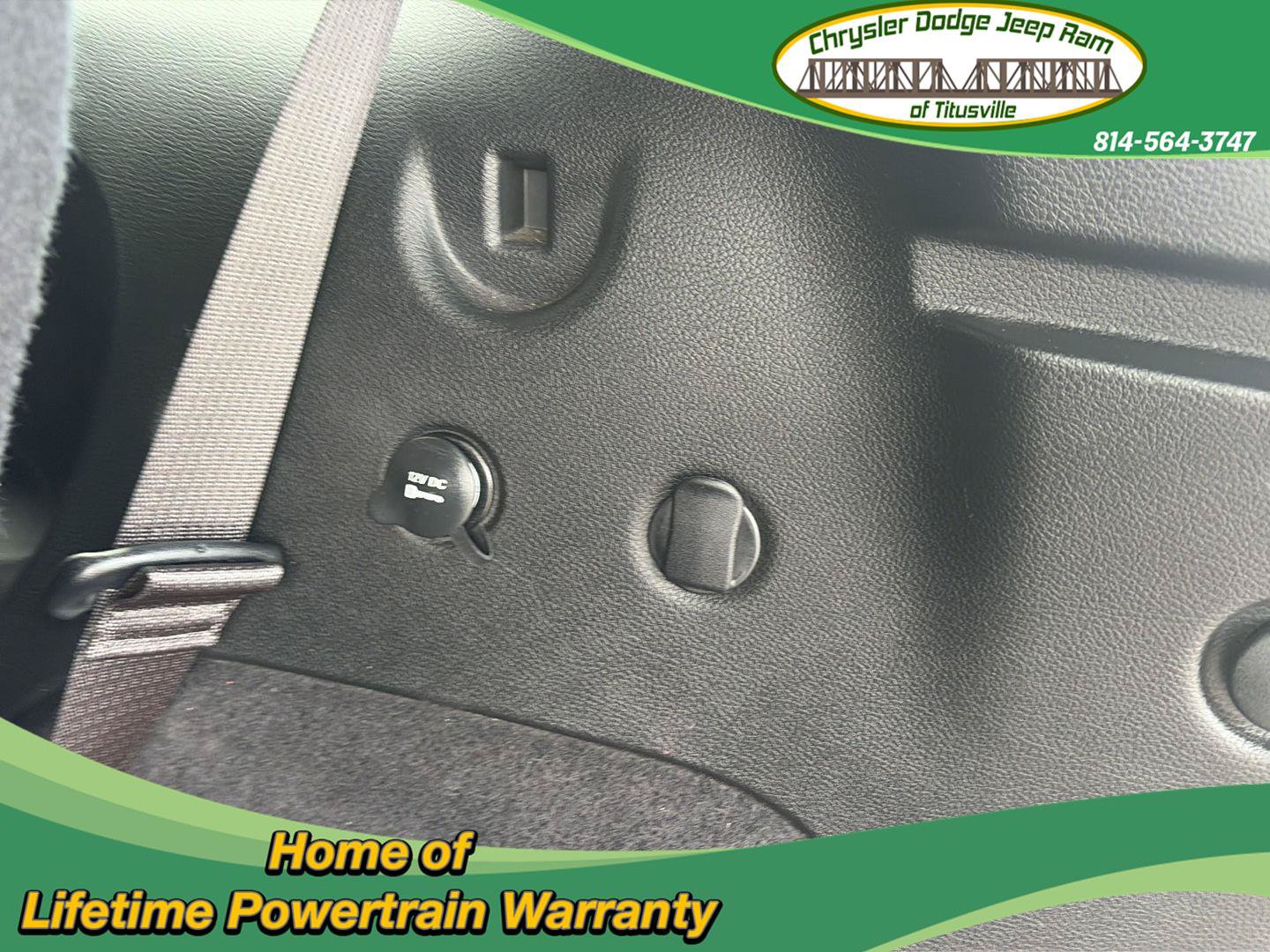 Used 2024 Dodge Durango SXT AWD/4WD image 10